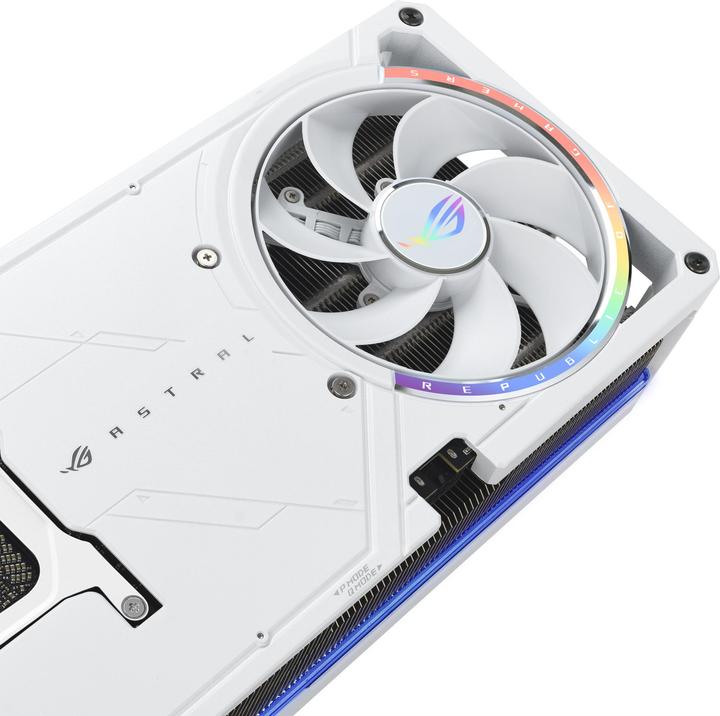 Produktbild ASUS ROG Astral GeForce RTX 5090 White OC (32 GB)