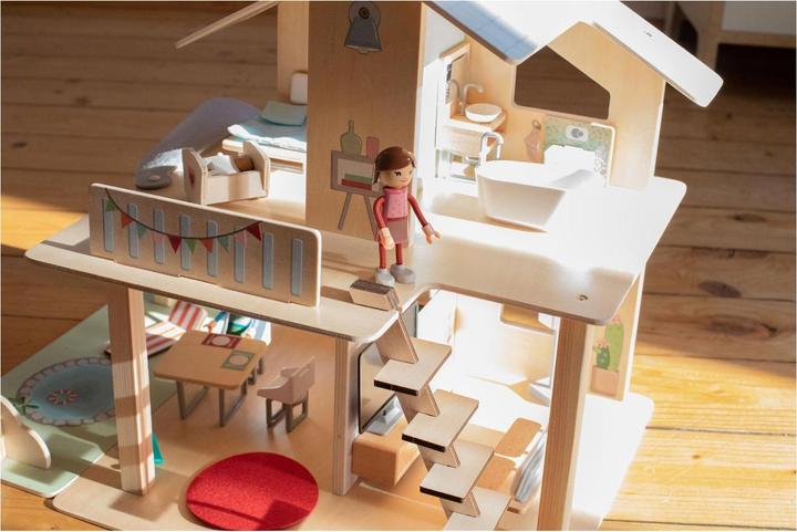 Produktbild Eichhorn Puppenhaus mit Möbeln