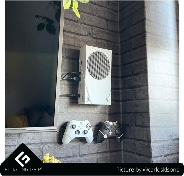 Actual product image Floating Grip Xbox Series S Wall Mount White (Xbox Series S)