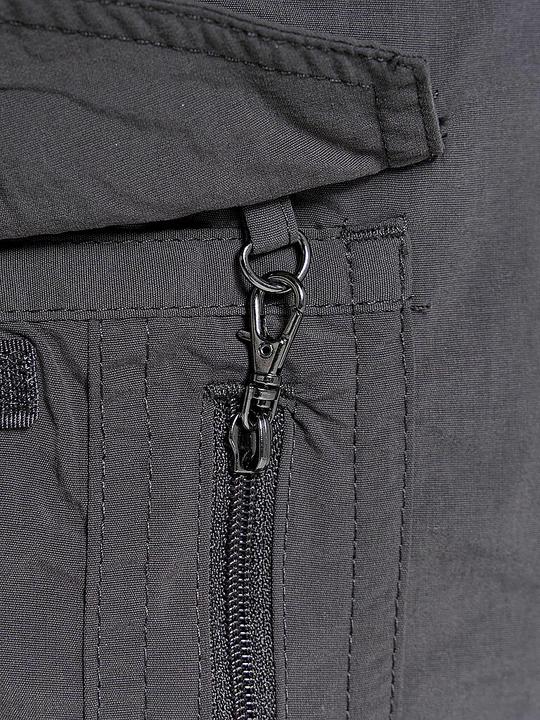 Actual product image Craghoppers Nosilife Cargo Shorts (L)