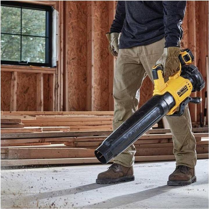 Produktbild DeWalt DCMBL562NXJ (Akkubetrieb, Laubbläser)