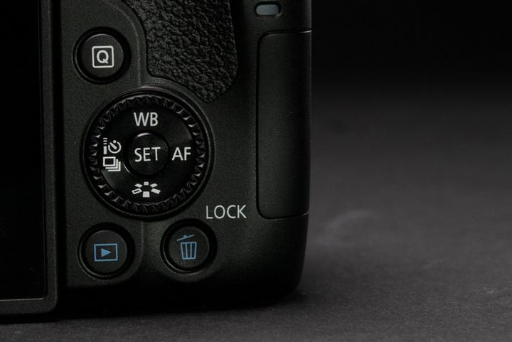 Produktbild Canon EOS 850D (24.20 Mpx, APS-C / DX)