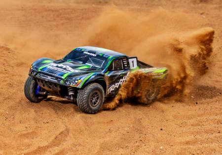 Actual product image Traxxas SLASH 4X4 BL2S GREEN 1/10 SHORT-COURSE RTR WITHOUT BATTERY/CHARGER (RTR Ready-to-Run)