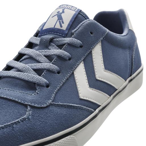 Actual product image hummel STADIL LOW 3.0 SUEDE (41)