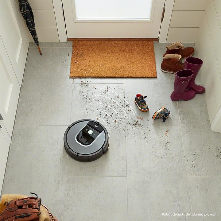 Actual product image iRobot Roomba 975