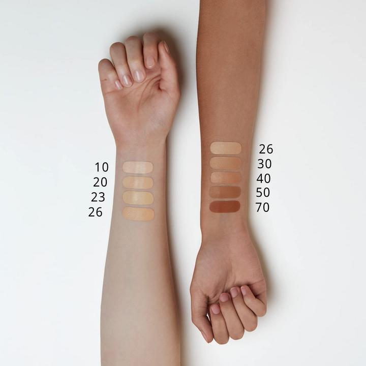 Actual product image essence Camouflage+ (40 medium fawn)