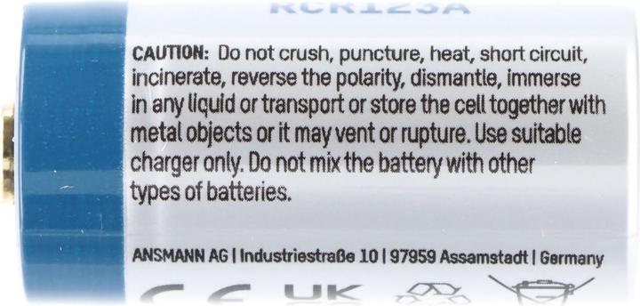 Actual product image Fenix LCD-Schnell-Ladegerät (1 pcs., CR123A, 700 mAh, Battery + charger)
