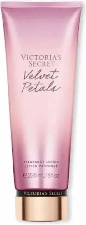 Actual product image Victoria's Secret Velvet Petals Perfumed Lotion - 236 ml (Body lotion, 236 ml)