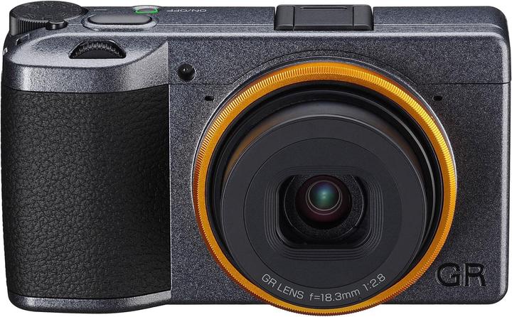 Immagine prodotto Corpo GR III Street Edition (18.3mm, 24.24 Mpx, APS-C / DX)