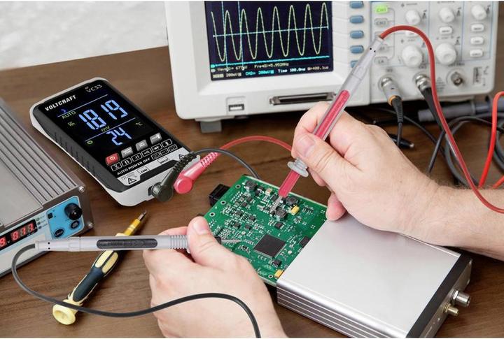Immagine prodotto Voltcraft VC33 Multimetro portatile calibrato (ISO) digitale Display (conteggi): 5999 (CAT III 600V)