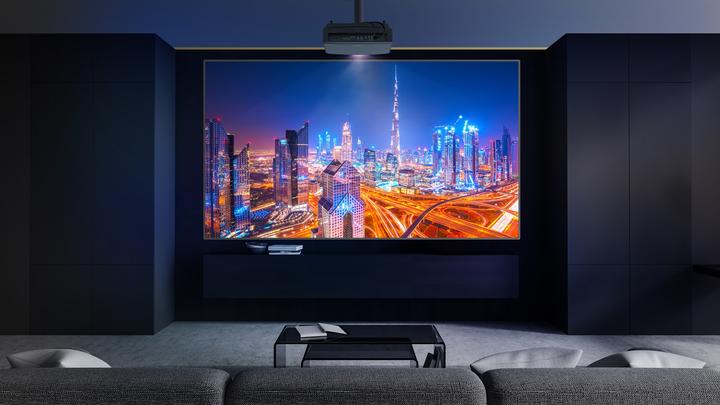 Produktbild Optoma UHZ68LV (UHD, 5000 lm, 1.2 - 1.92:1)