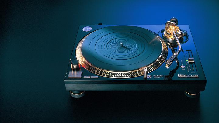 Produktbild Technics SL-1210 MK7 (Vollautomatisch)