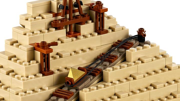 Actual product image LEGO Great Pyramid of Giza (21058, LEGO Architecture)
