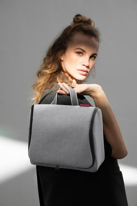 Actual product image reisenthel toiletbag XL herringbone grey (4 l)