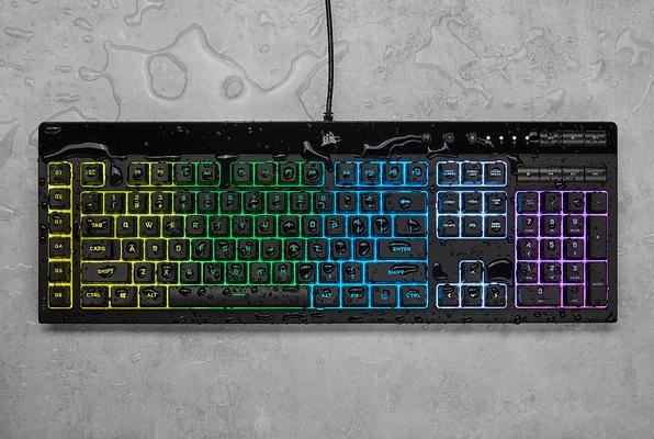 Produktbild Corsair K55 RGB Pro (US, Kabelgebunden)