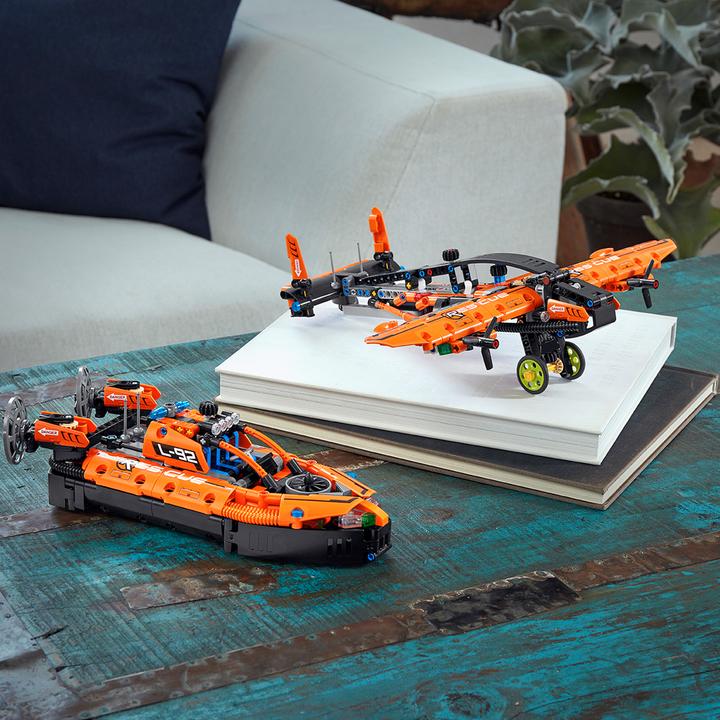 Produktbild LEGO Luftkissenboot für Rettungseinsätze (42120, LEGO Technic)