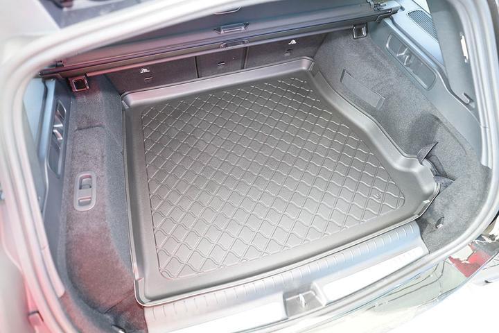 Actual product image Aristar Boot tray for Mercedes C-Class (W206) T Plug-in Hybrid from 10.2021