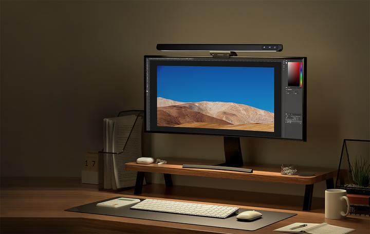 Actual product image Yeelight Monitor lighting