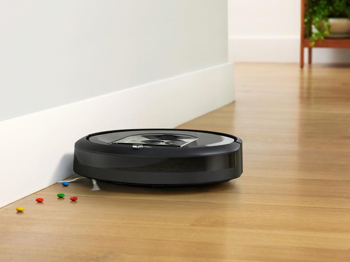 Actual product image iRobot Roomba i7+ (Robot vacuum)
