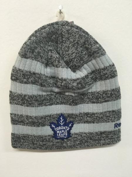 Actual product image Reebok Heather beanie cap OSFA (Chicago)