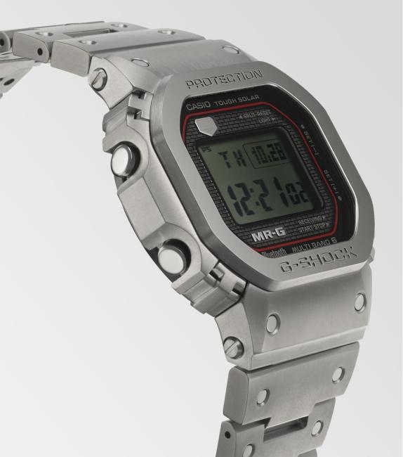 Actual product image Casio MRG-B5000D-1DR (Diving watch)