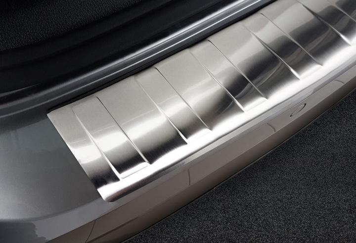 Actual product image Avisa Stainless steel bumper protection for VW Golf 7 Variant from 2017 to 2020 (Rear)
