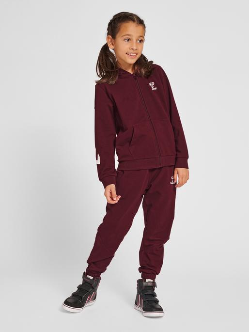Actual product image hummel Nuette Pants (152)