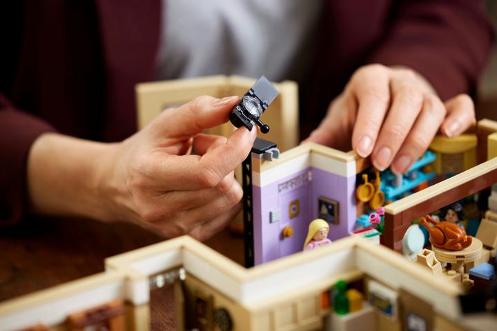 Produktbild LEGO Friends Apartments (10292, LEGO Friends, LEGO Seltene Sets)