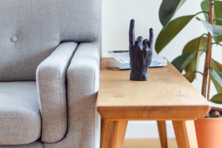 Immagine prodotto Candle Hand Tu Rock (1 pz.)