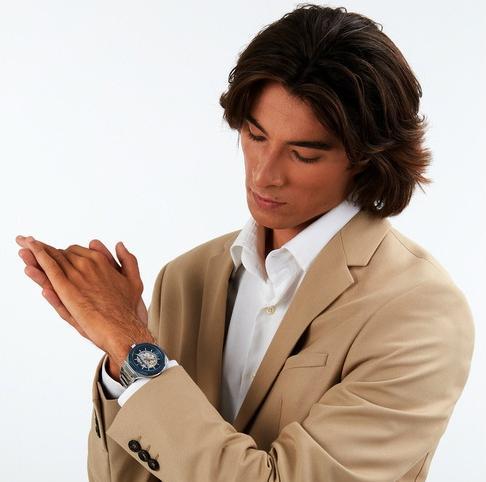 Immagine prodotto Maserati Stili automatici (Orologio da polso analogico, 45 mm)