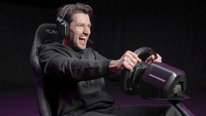 Produktbild Playseat Evolution Alcantara