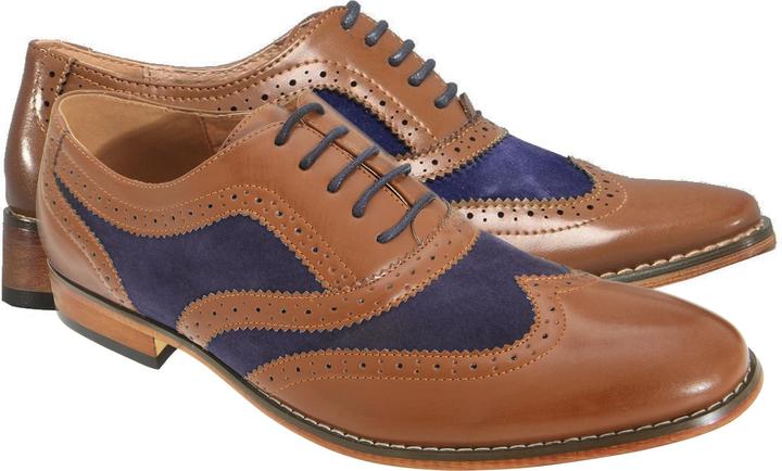 Image du produit Universal Textiles Chaussures à lacets avec bout papillon et motif perforé (45.5)
