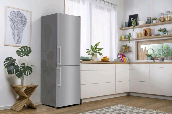 Produktbild Gorenje NRK 6192 ES5F Kühl-Gefrier-Kombi (302 l)