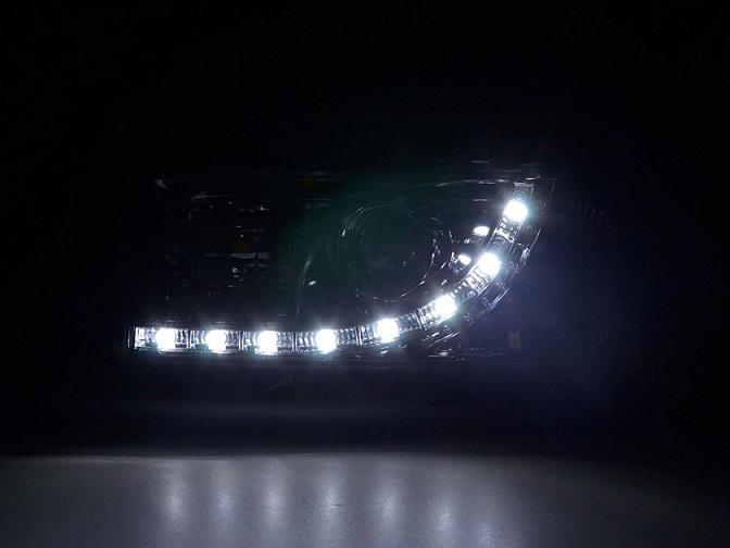 Produktbild Sonar Clothing VW T4 - LED Scheinwerfer