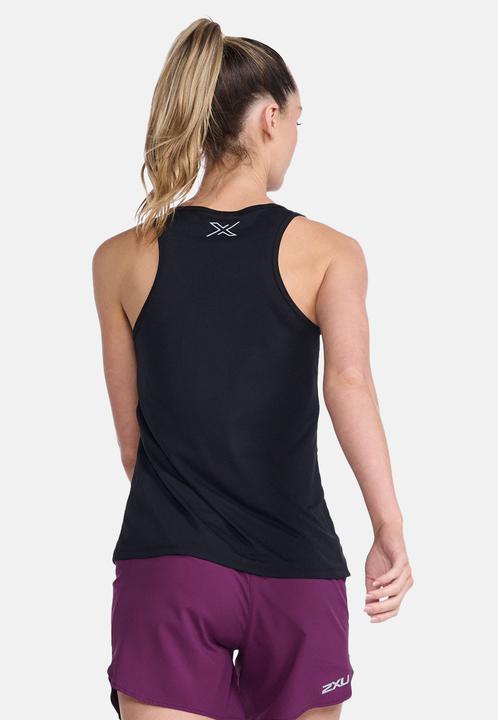 Actual product image 2XU Aero singlet (M)