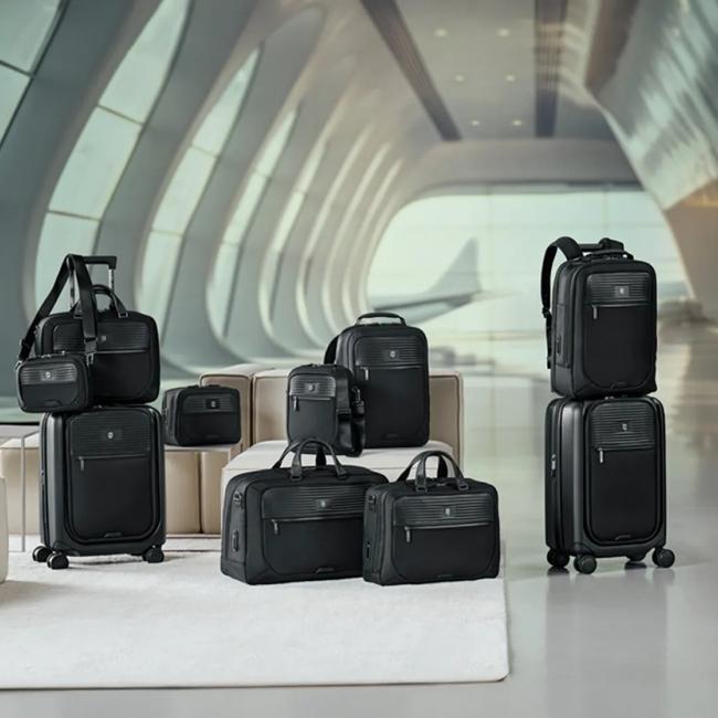 Actual product image Victorinox Mythic, Global Carry-On, Black (41 l, Hand luggage (up to 50 litres))