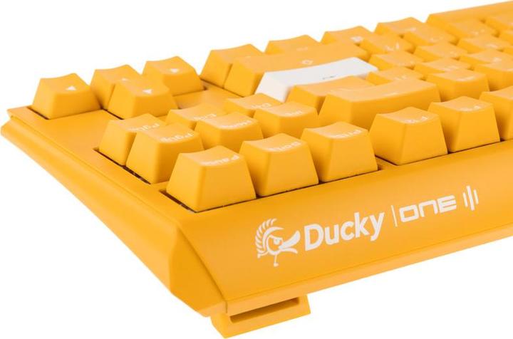 Produktbild Ducky One 3 Yellow TKL Gaming Tastatur, RGB LED - MX-Blue (US) (US, Kabelgebunden)