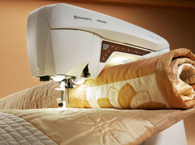 Actual product image Husqvarna VIKING Designer Topaz 40