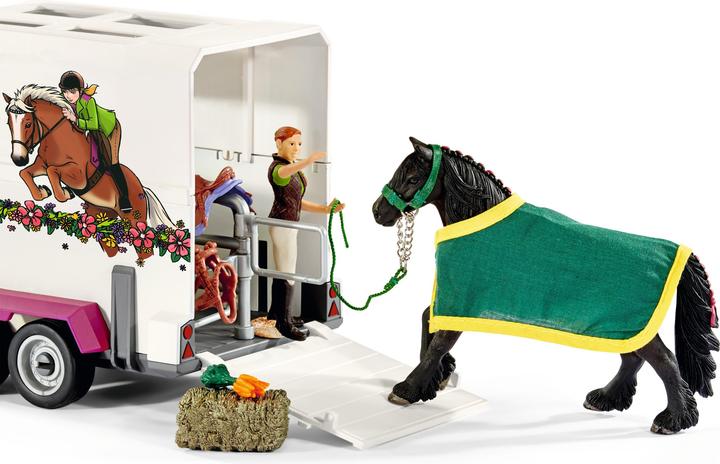 Actual product image Schleich Pick-up with horse trailer