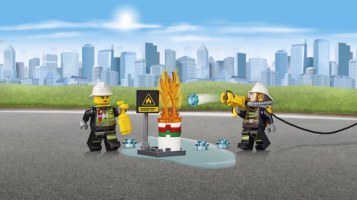 Image du produit LEGO Camion de pompiers (60107, LEGO City)
