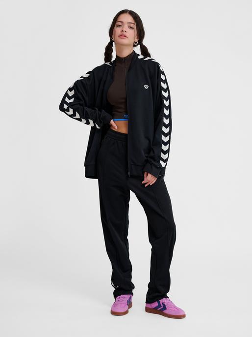 Actual product image hummel Hmlarchive Regular Poly Zip Jacket (L)