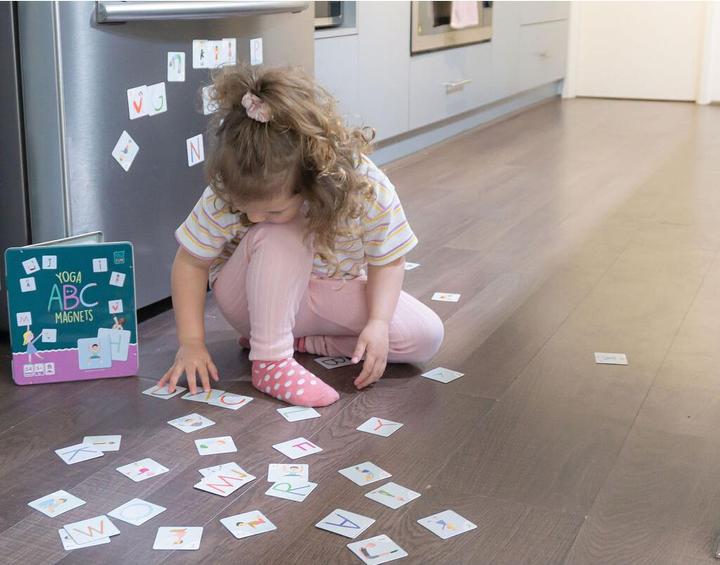 Image du produit Yogi Fun Aimants Yoga ABC (Anglais, Allemand, Français, Italien)