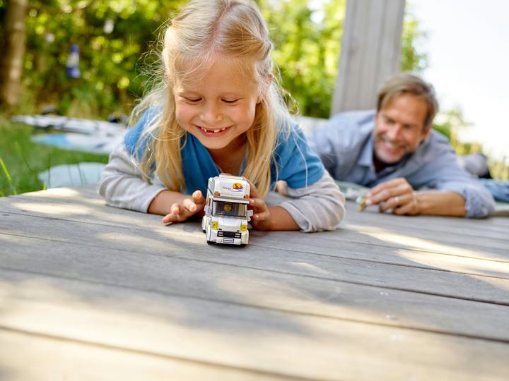 Produktbild LEGO Ferien-Wohnmobil (60283, LEGO City)