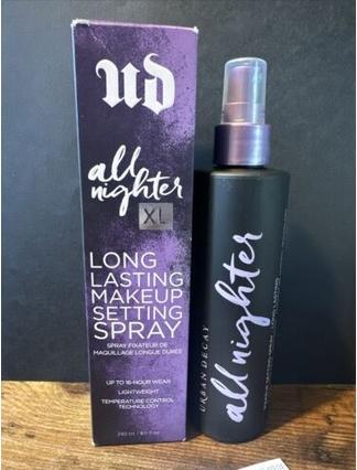 Actual product image Urban Decay All Nighter Long-Lasting Makeup Setting Spray 240ml