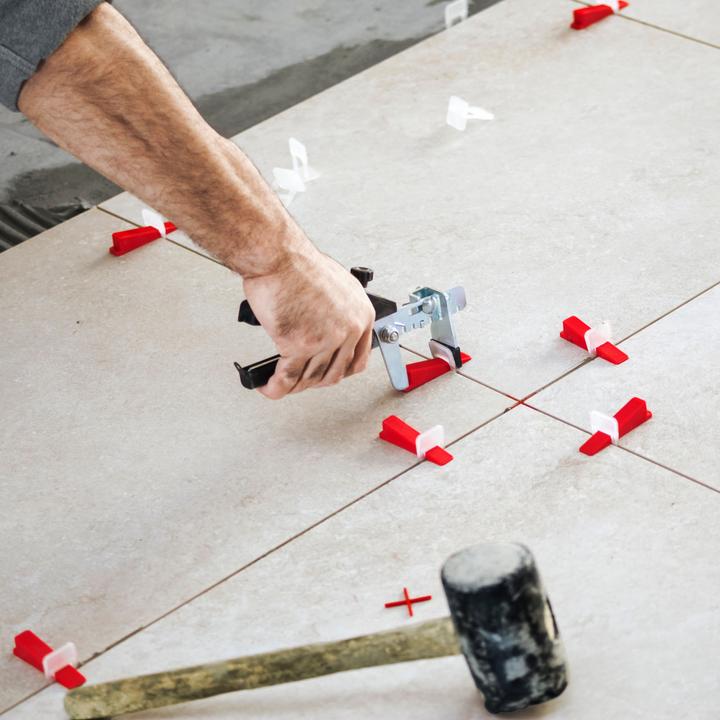 Actual product image XPOtool Tile Levelling System Set with 500 Pull Tabs 1.5mm & 1 Pair of Levelling Pliers, Laying Aid