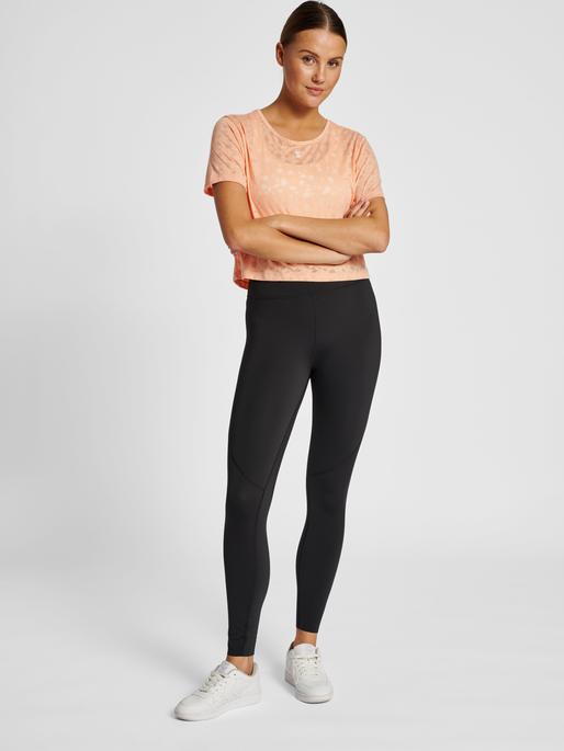 Actual product image hummel Hmlmt Iris Burnout Crop T-Shirt (L)