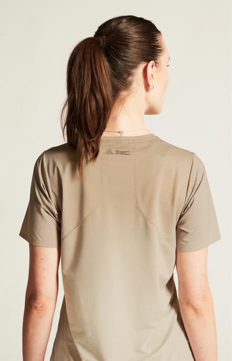 Actual product image Craft Women's Pro Trail S/S Tee 2 (L)