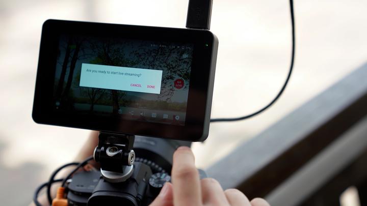 Actual product image YoloLiv YoloBox (5.50", Full HD)