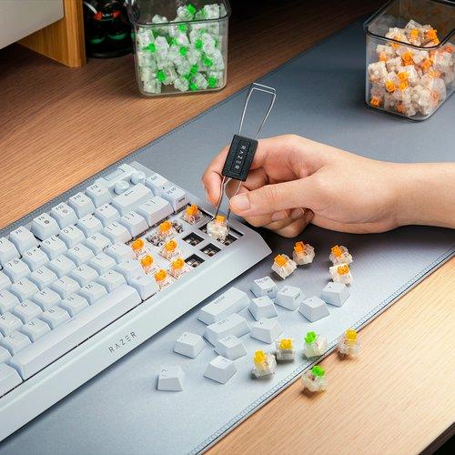 Produktbild Razer BlackWidow V4 75% (US, Kabelgebunden)