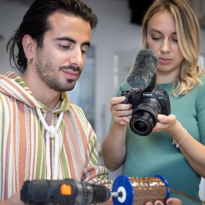 Immagine prodotto Canon EOS R8 (24.20 Mpx, Full frame / FX)